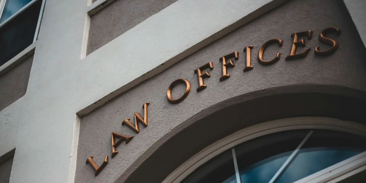 Litigation Services: A Proactive Approach to Mitigating Legal Risk
