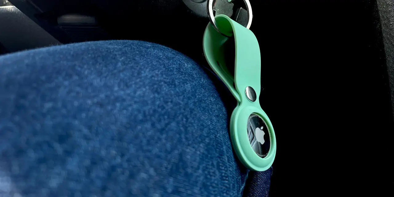 Silent Surveillance: When Your Private Life is Pinned on a Map – The AirTag Threat to Personal Security